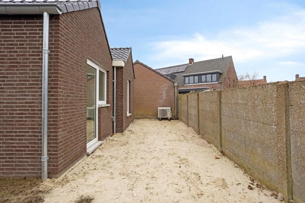 Medium property photo - Burg. Van Houtstraat 53, 6021 AR Budel